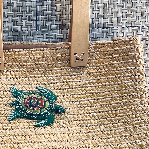 ๐3xHP๐VTG 3D Turtles Natural Straw Wooden Top Handle Tote Handmade B Lerner - Picture 5 of 13